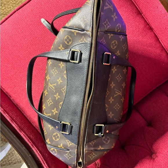 LV MODEL ESTRELLA MM, NOIR MONOGRAM, Crossbody - Picture 3 of 7